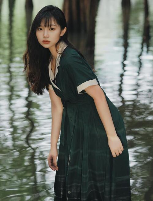 舔女人下面在线免费观看的相关介绍