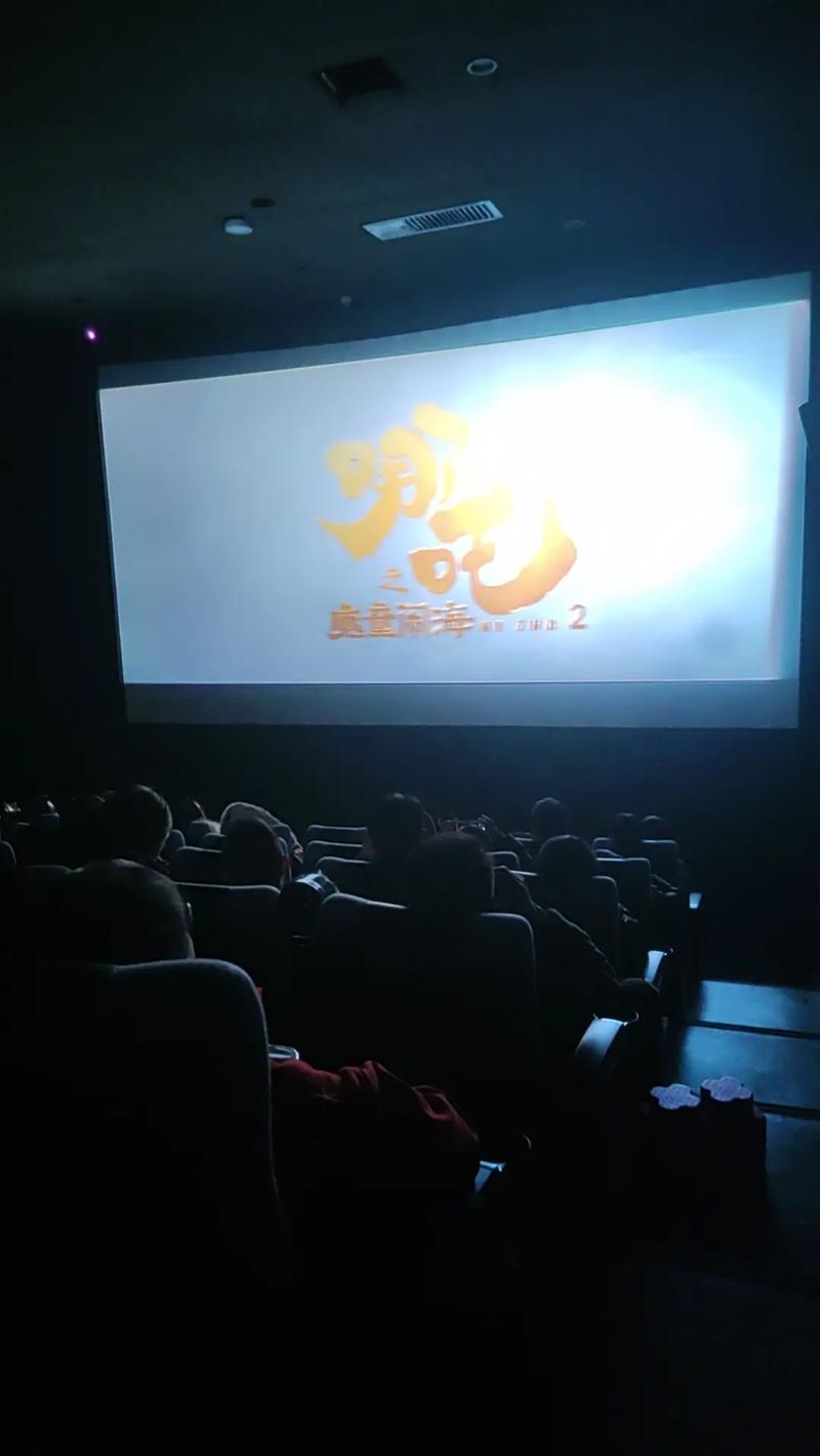 男女大尺度激情戏视频的相关介绍