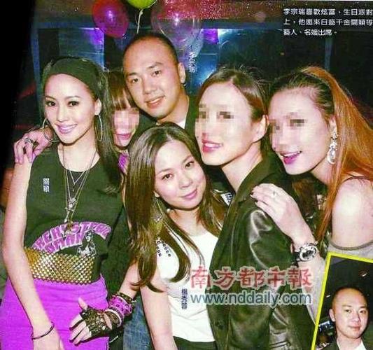 一边吃我一边揉我的相关介绍