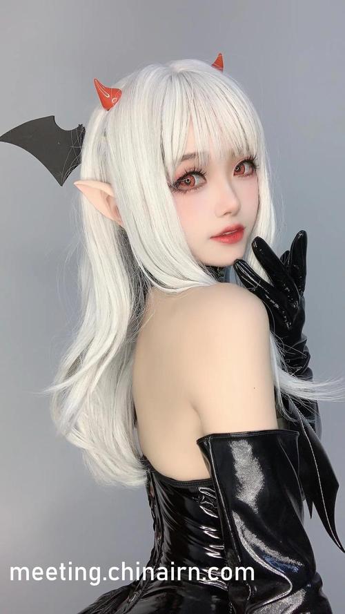 亚洲大奶少妇的相关介绍