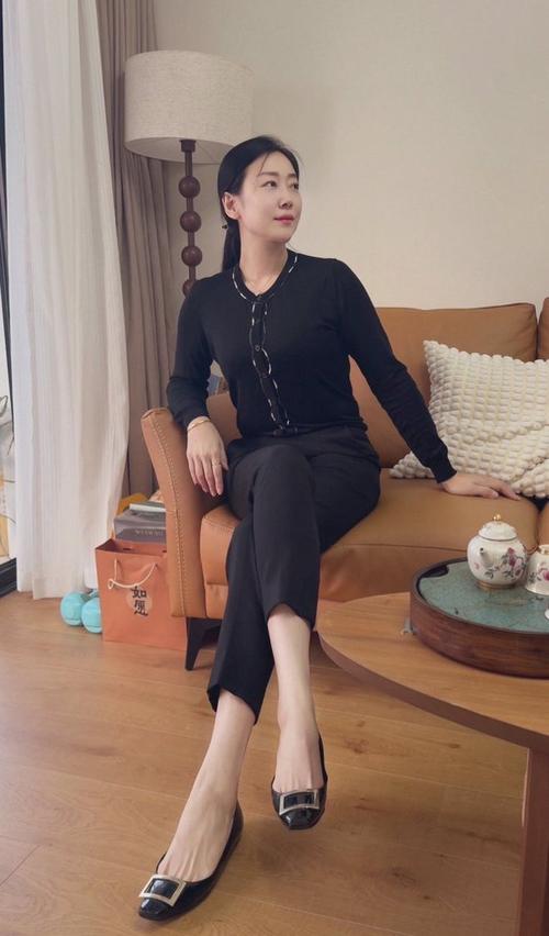 久久久亚洲激情视频的相关介绍