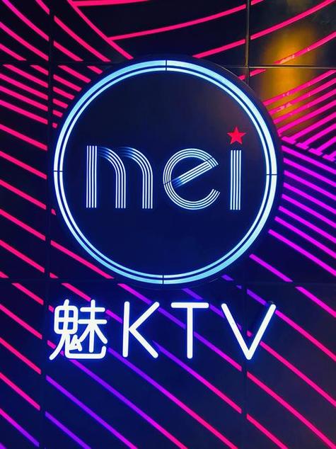 国产性感丝袜美女av的相关介绍