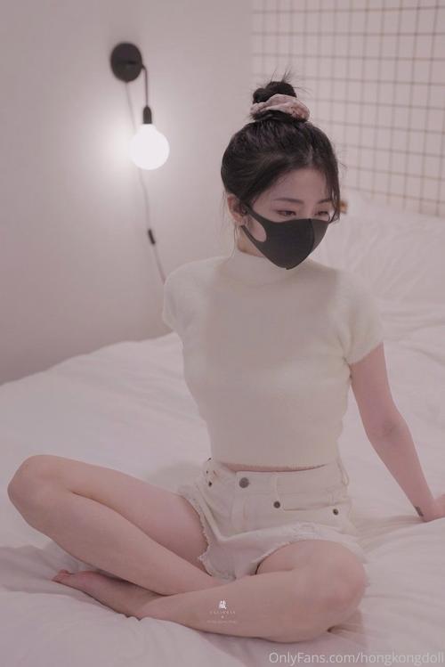 黑人和亚洲女人av的相关介绍