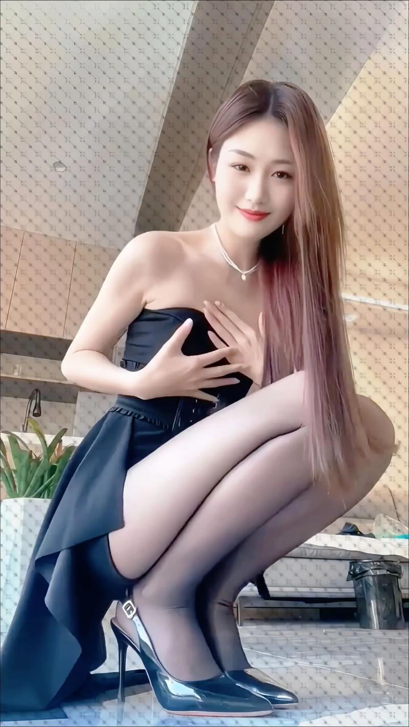 爆操白浆的相关介绍