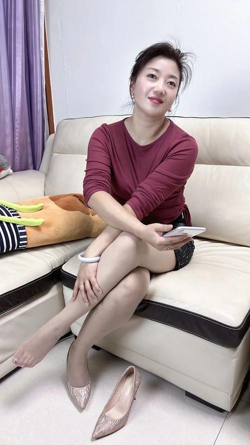 女性分泌物是黄色粘稠的相关介绍