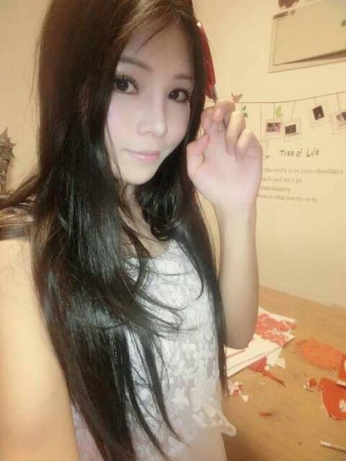 亚洲熟女黑丝在线的相关介绍