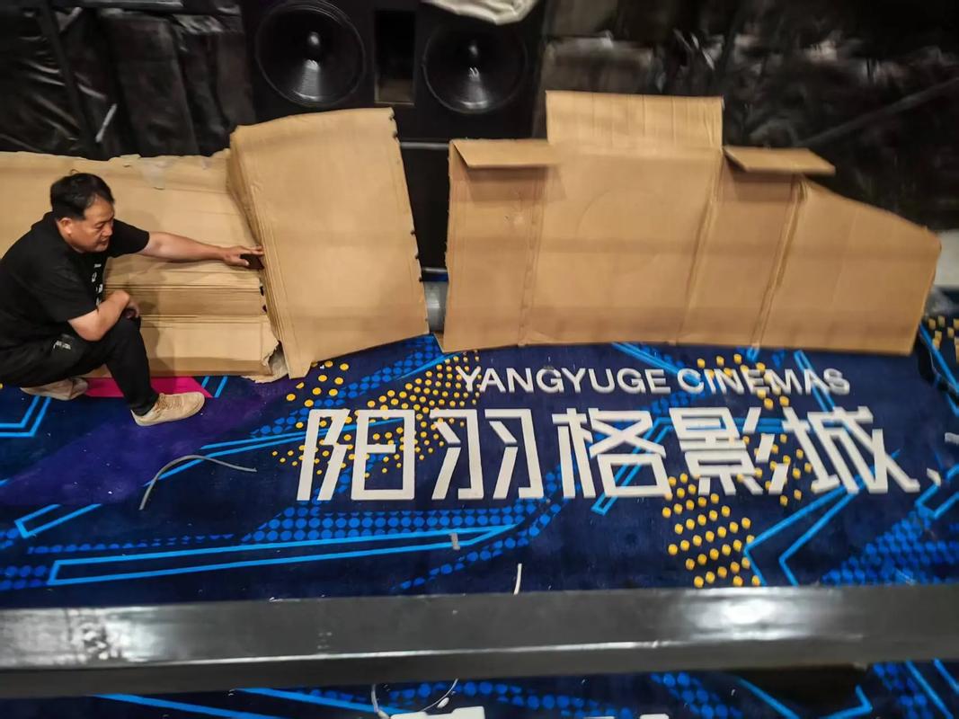 麻豆精品久久久久久蜜桃的相关介绍