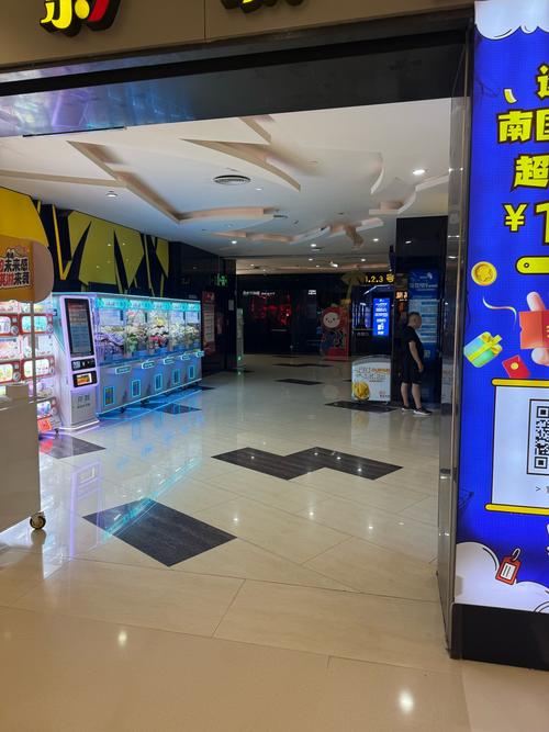 一边摸一边操免费的相关介绍