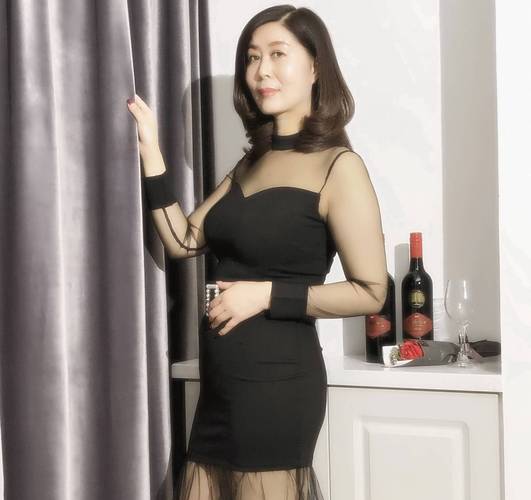 根据您的需求，生成一个SEO标题如下：

**熟女少妇免费一区二区高清大全 | 熟女少妇专区视频 免费在线观看 长尾关键词：熟女少妇高清资源、一区二区免费视频、少妇影视合集**