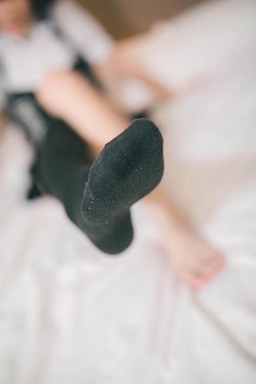 少妇人妻精品一区二区三的相关介绍