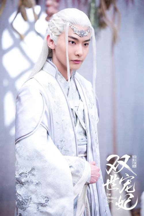 亚洲少妇人妻av的相关介绍