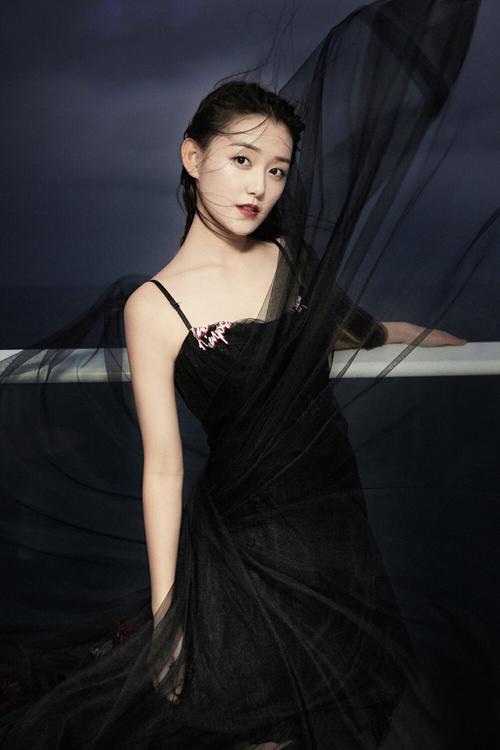 精品人妻少妇一级毛的相关介绍
