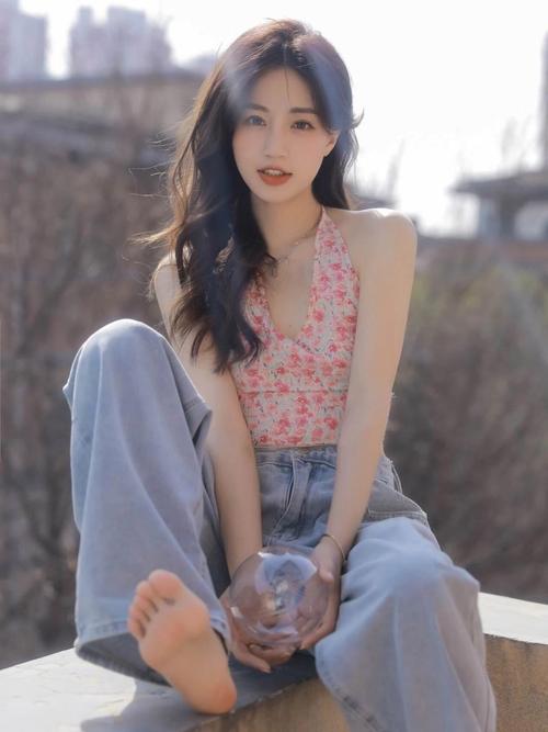 美女搞黄动漫的相关介绍