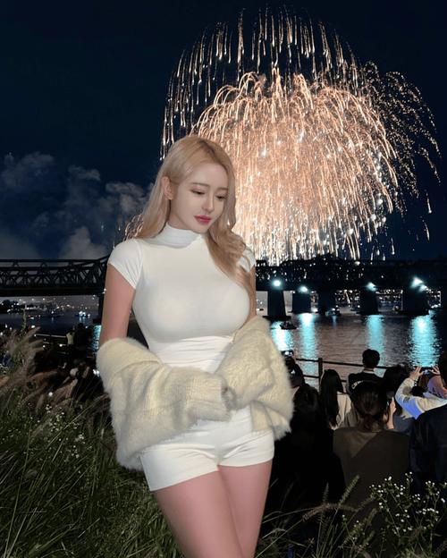 12岁幼女毛片的相关介绍