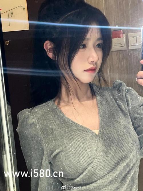 亚洲天堂av少妇的相关介绍