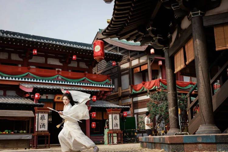 女人下体痒黄色分泌物的相关介绍