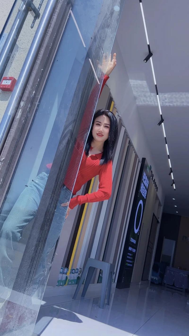 女人下身黄色分泌物的相关介绍