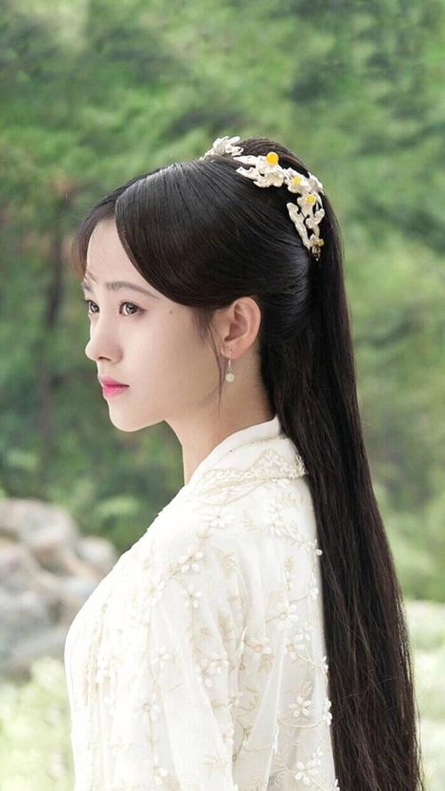 女人下带发黄是什么原因的相关介绍